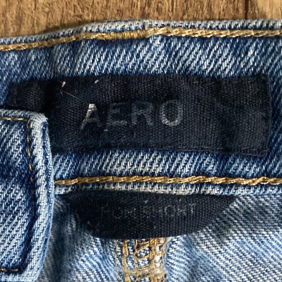 AERO Mom Short size 4 - Picture 2 of 4